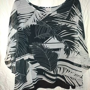 Poncho and tank Avenue 30/32